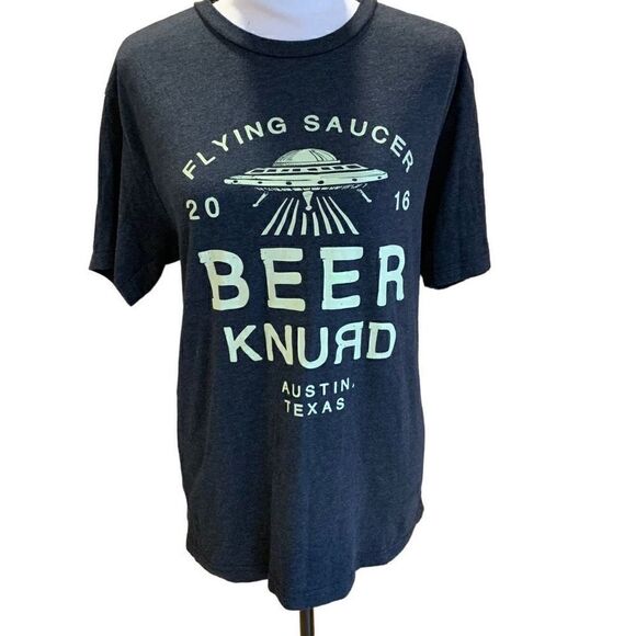 Flying Saucer Beer Knurd 2016 Graphic T-Shirt, Size Medium, Next Level EUC - Picture 1 of 9